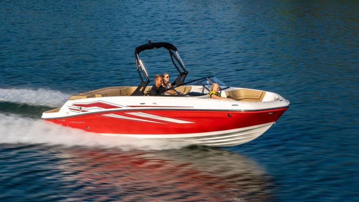 Bayliner VR6