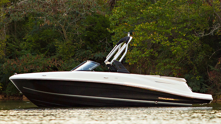 Bayliner VR5