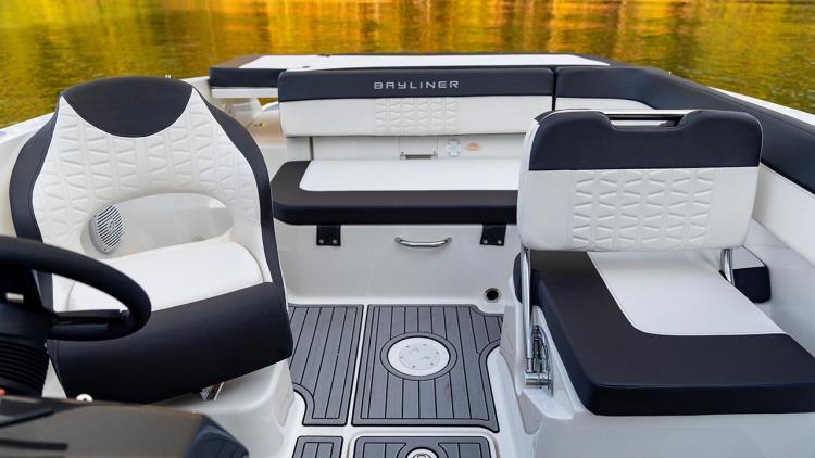 Bayliner VR5OE