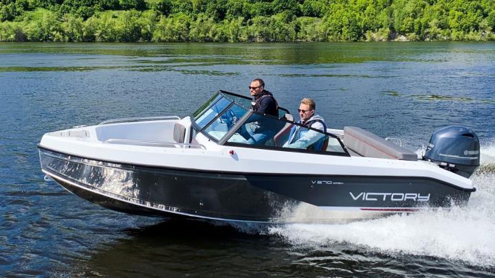 Victory 570 Open